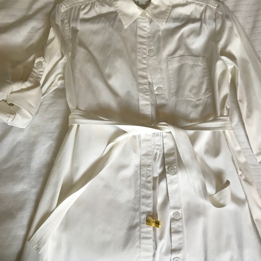 White button up cinch waist blouse Banana Republic